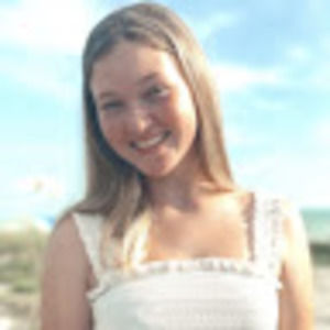 Meet your Posher, Katelyn